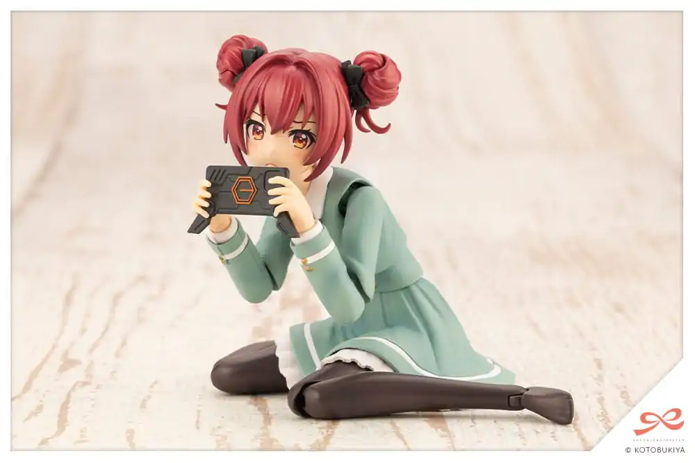 Sousai Shojo Teien Plastiková stavebnice 1/10 Emma Koishikawa (St. Iris Gakuen Girl´s High School Winter Clothes) 14 cm fotografii produktu