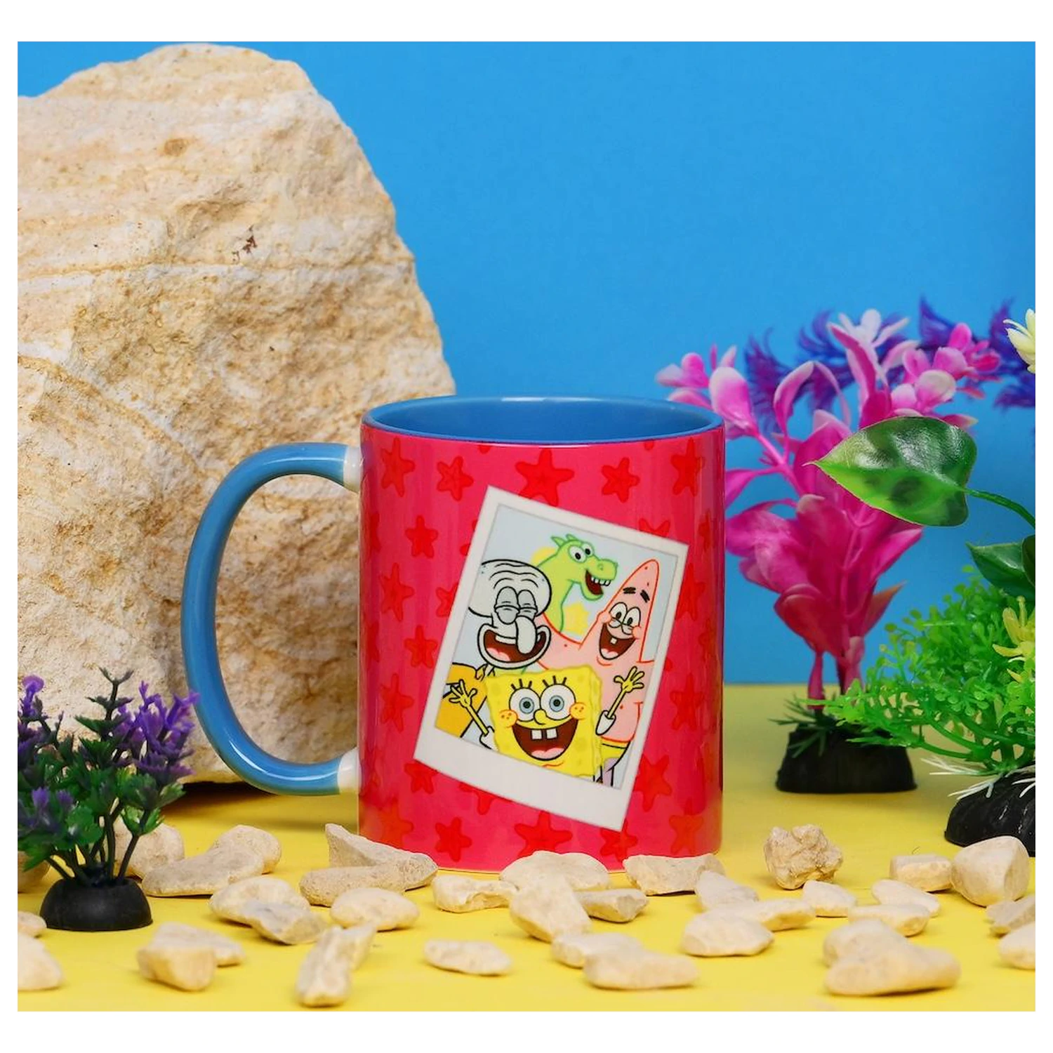 SpongeBob Bikini Bottom Buddies vnitřně barevný hrnek 325ml fotografii produktu