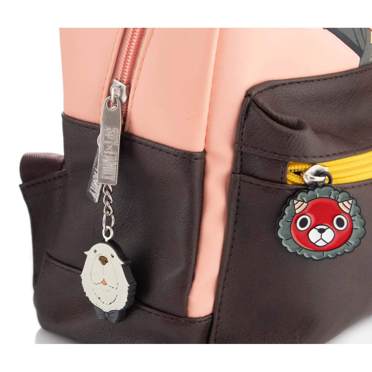 Spy x Family batoh Anya fotografii produktu