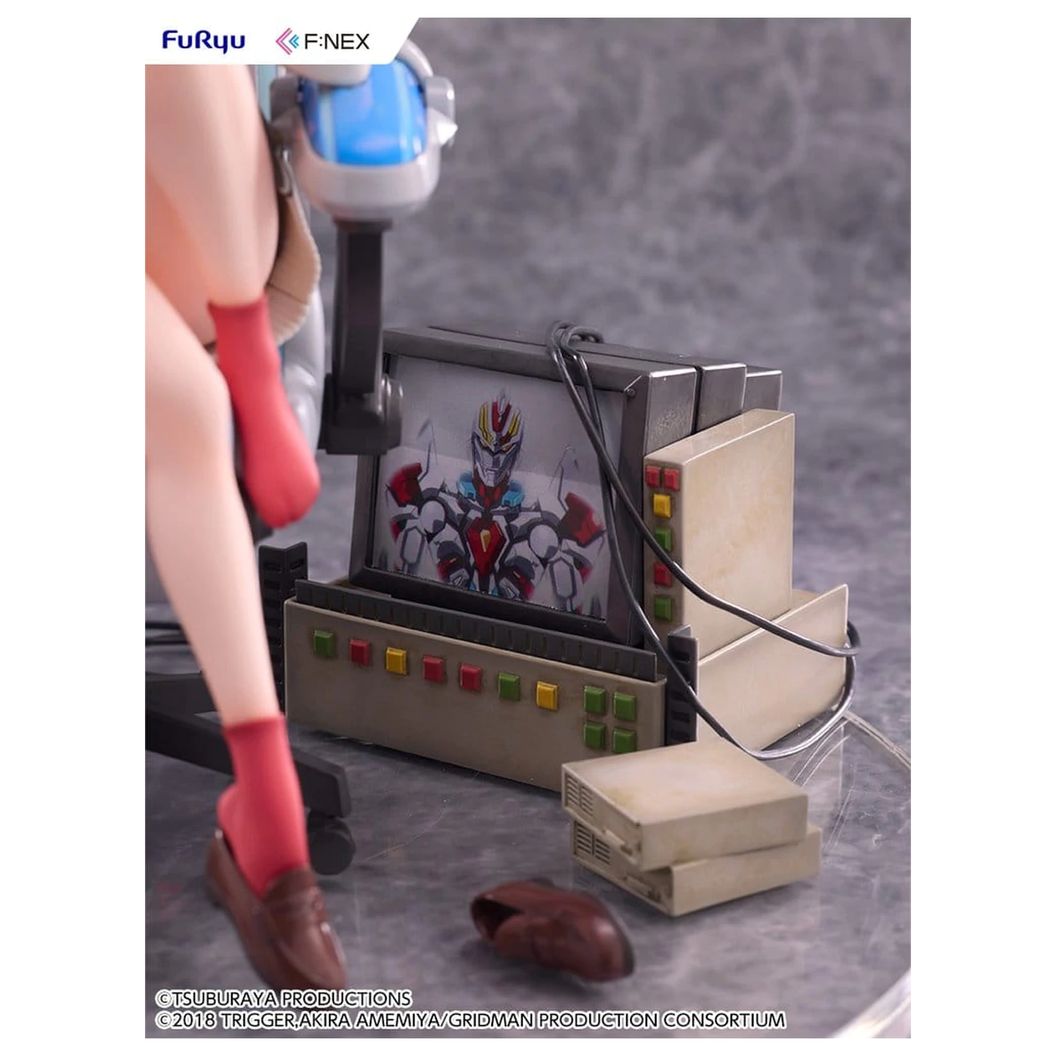 SSSS. Gridman Universe F:NEX PVC Socha Rikka Takarada Gaming Chair Ver. 19 cm fotografii produktu