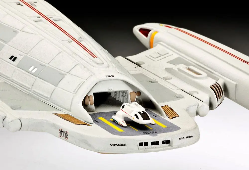 Star Trek Modelová sada 1/670 U.S.S. Voyager 51 cm fotografii produktu