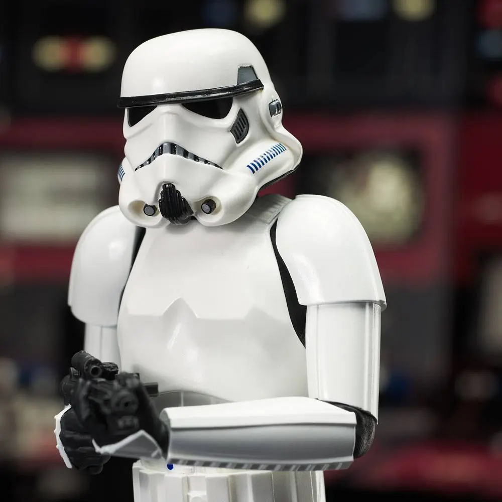Star Wars Episode IV Milestones Socha 1/6 Han Solo (Stormtrooper Disguise) 40th Anniversary Exclusive 30 cm fotografii produktu