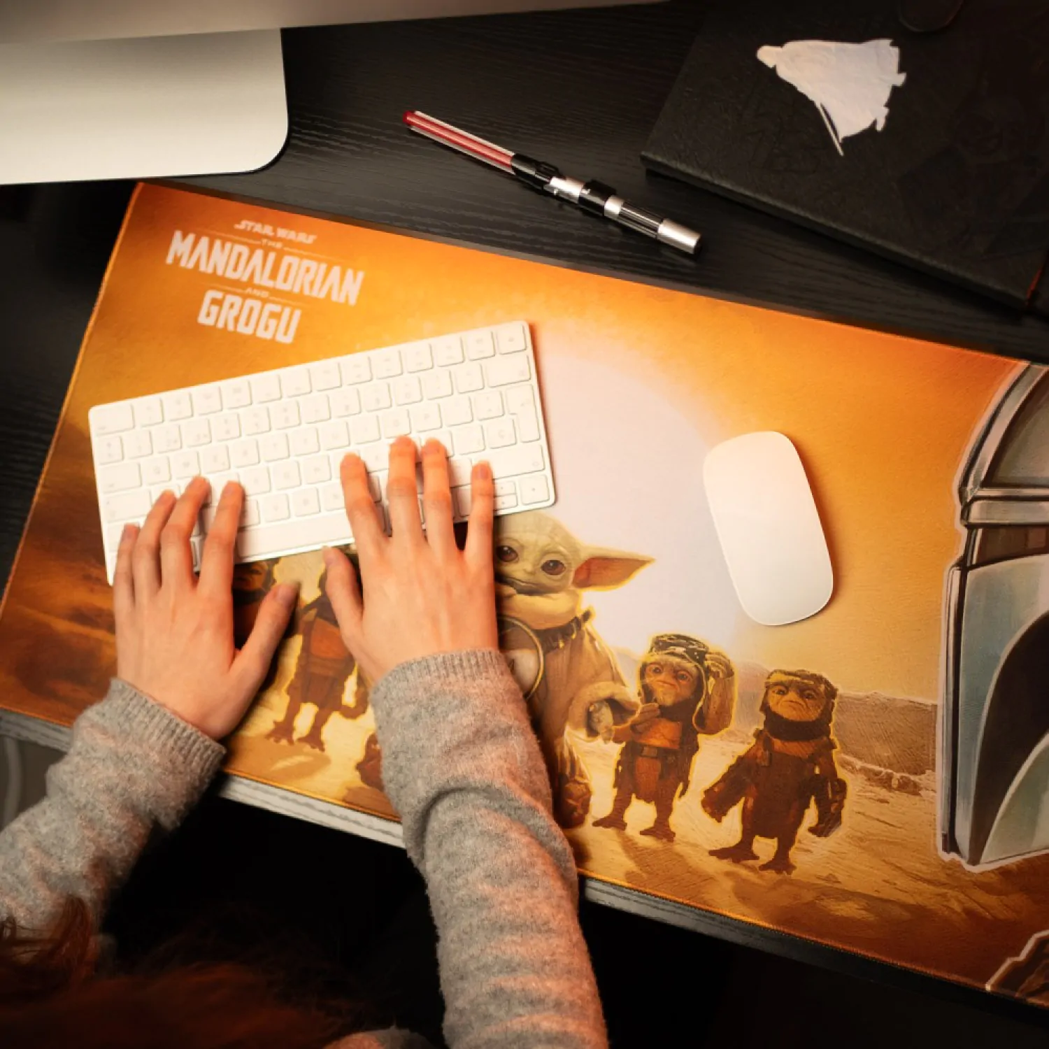 Star Wars: The Mandalorian and Grogu XL podložka pod myš 80 x 35 cm fotografii produktu