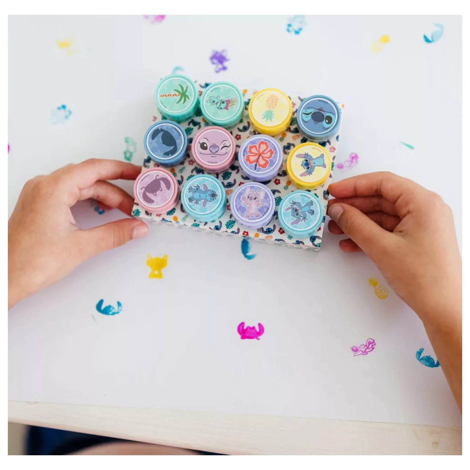 Stitch Aloha Tisková sada 12 ks fotografii produktu