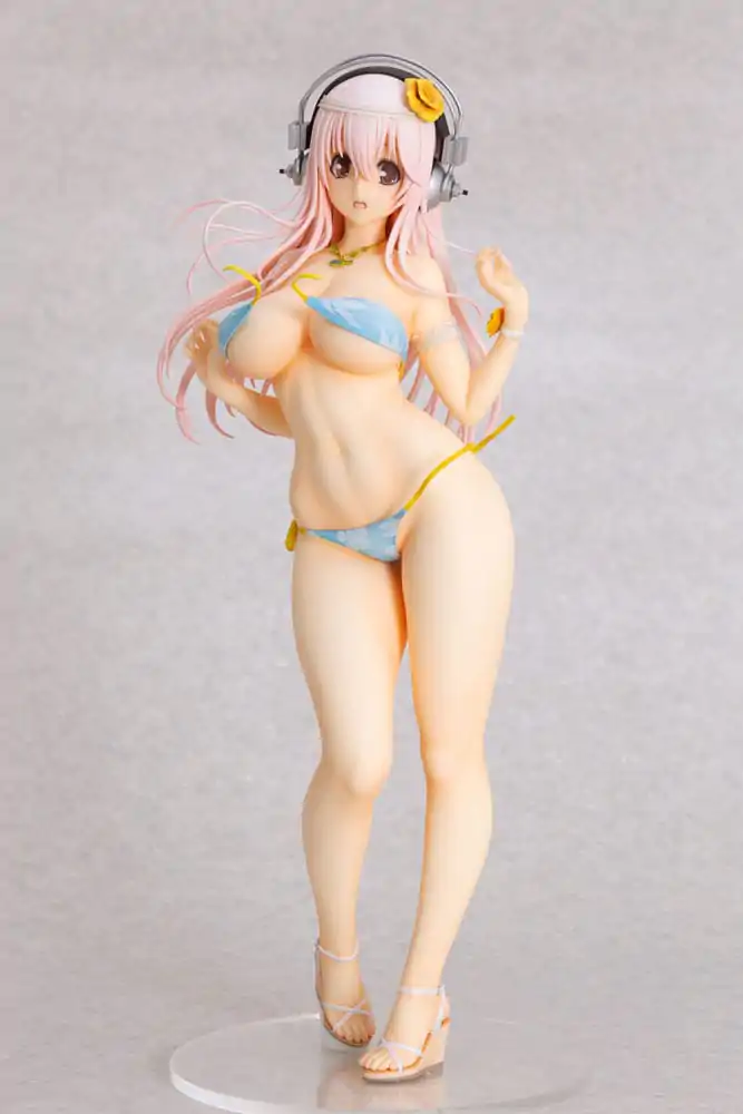 Super Sonico Statue 1/4.5 Super Sonico Summer Vacation Ver. Socha 35 cm fotografii produktu