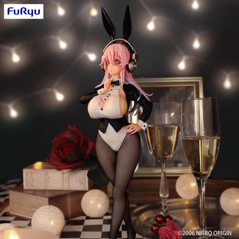 Super Sonico BiCute Bunnies PVC Soška Tailcoat Ver. 30 cm fotografii produktu