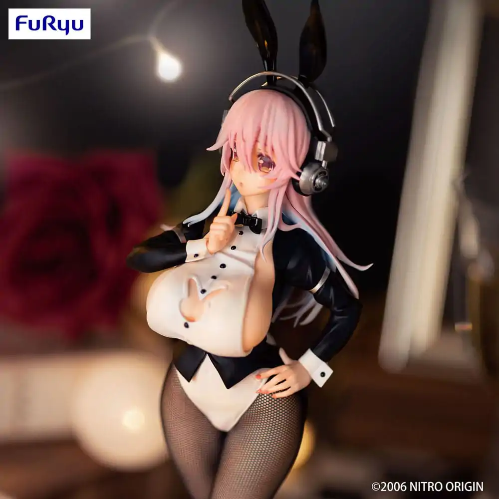 Super Sonico BiCute Bunnies PVC Soška Tailcoat Ver. 30 cm fotografii produktu