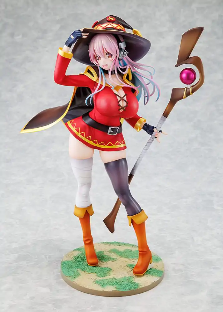 Super Sonico x Konosuba PVC socha 1/7 Super Sonico Megumin collaboration Ver. 25 cm fotografii produktu