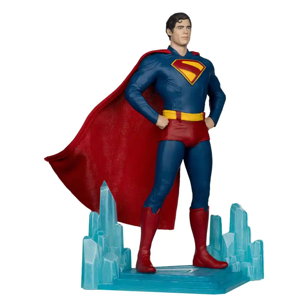 Superman (2025) DC Multiverse Mega akční figurka Superman 28 cm fotografii produktu