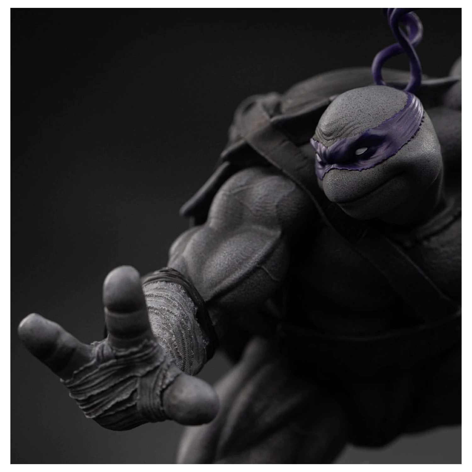 Teenage Mutant Ninja Turtles Art Scale socha 1/10 Donatello černobílá varianta 26 cm fotografii produktu