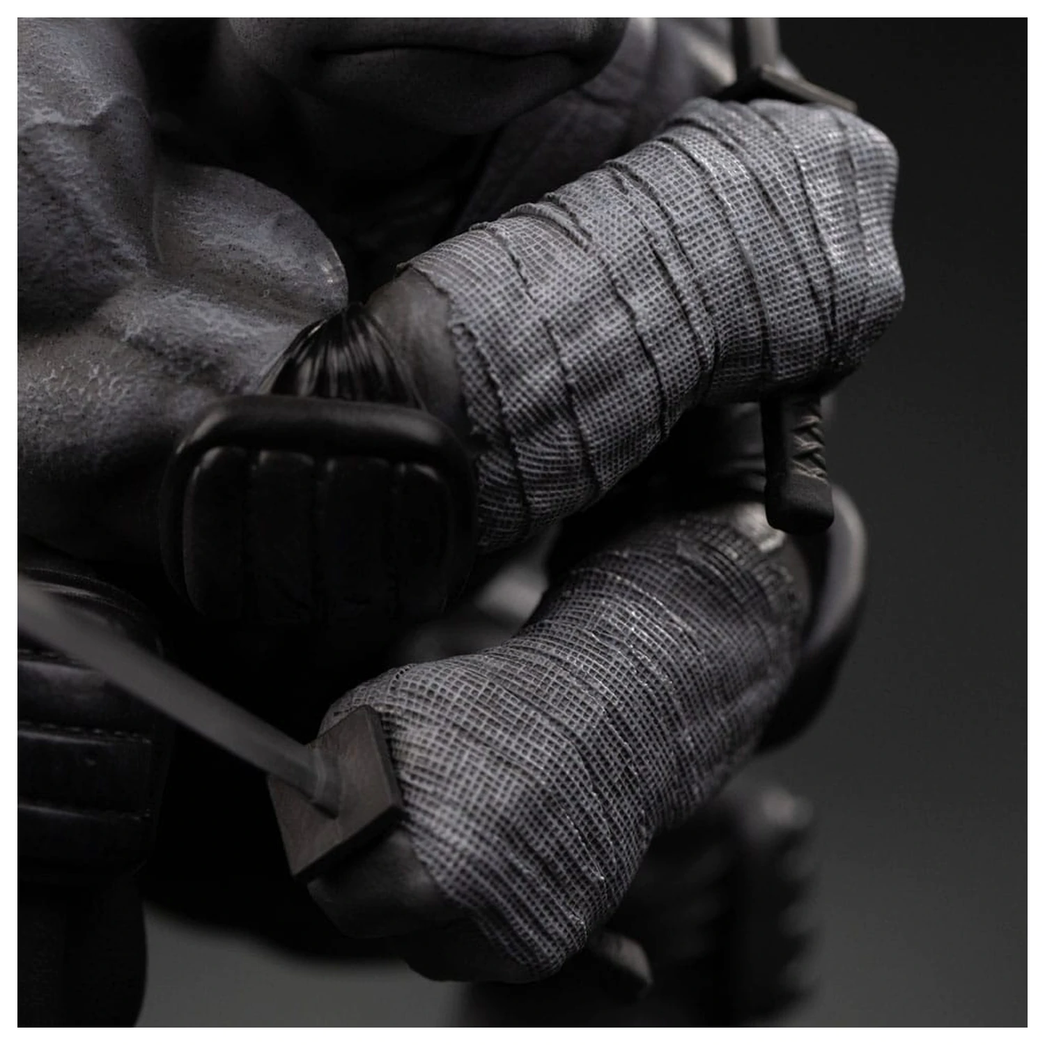 Teenage Mutant Ninja Turtles Socha Art Scale 1/10 Leonardo Black and White Variant 26 cm fotografii produktu