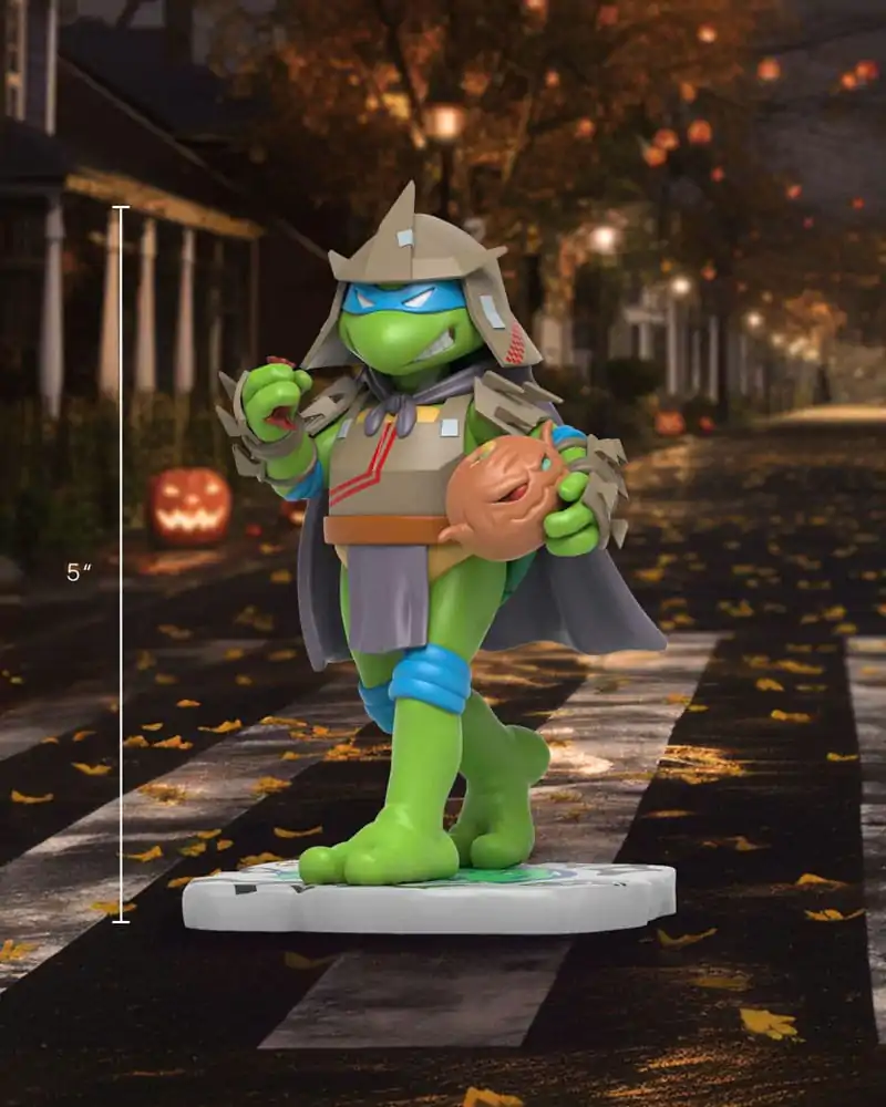 Teenage Mutant Ninja Turtles Figure Remixx Leonardo Cowa-BOO-nga! Edition 15 cm Figurka fotografii produktu