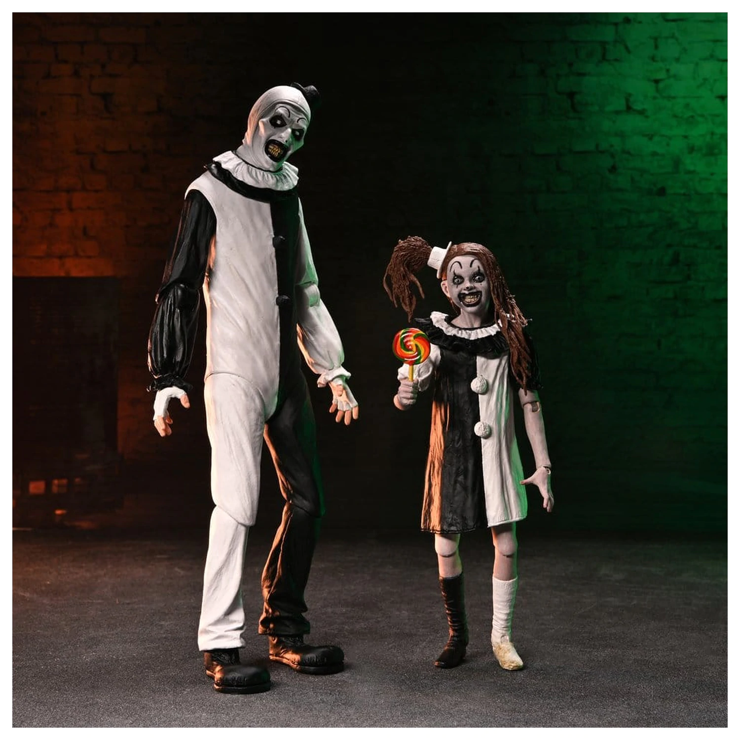 Terrifier 2 2-Pack Akční figurky Ultimate Art the Clown & Little Pale Girl 18 cm fotografii produktu