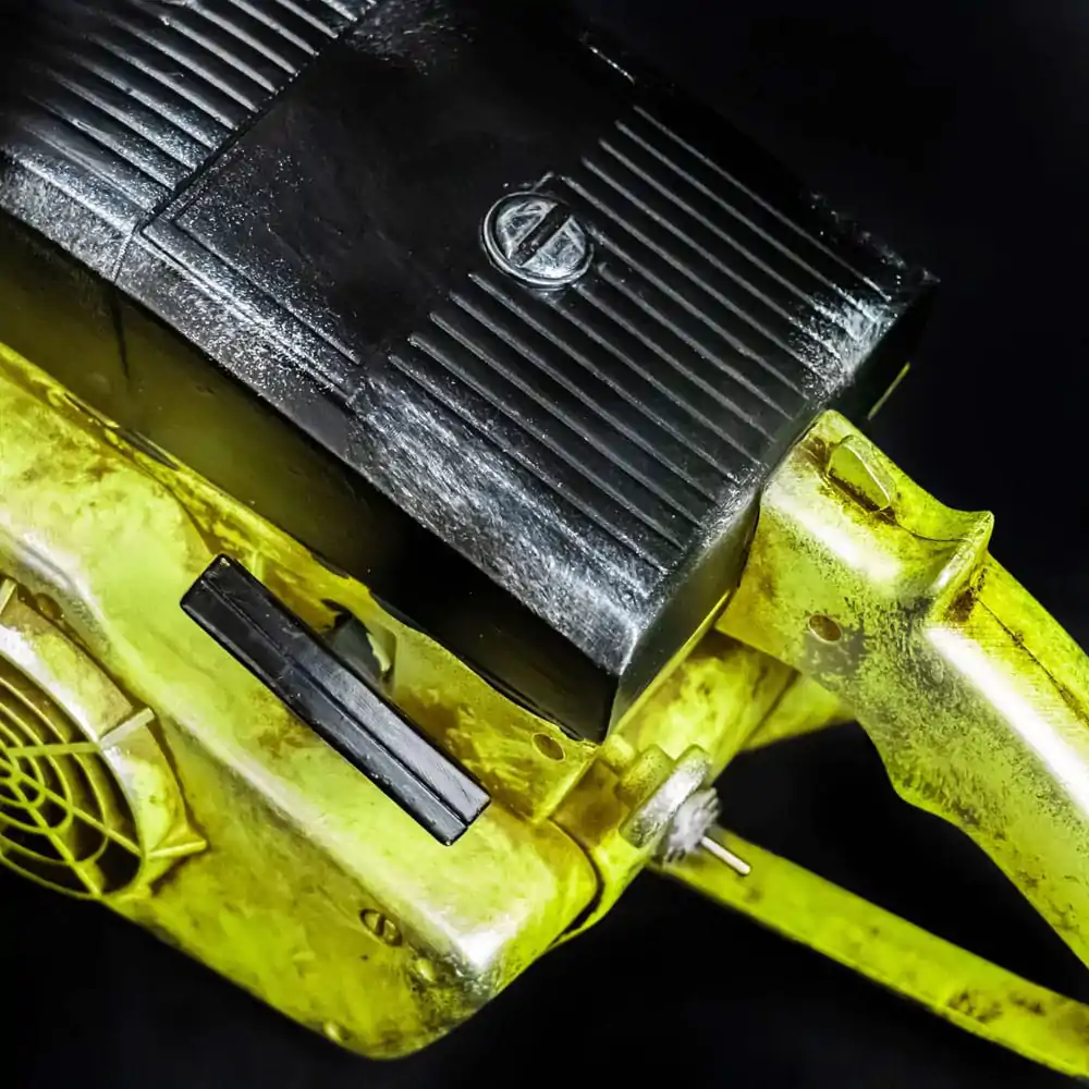 Replika motorové pily Texas Chainsaw Massacre se zvukem 76 cm fotografii produktu
