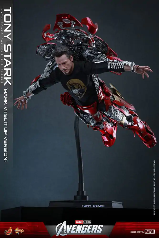 The Avengers Movie Masterpiece Akční figurka 1/6 Tony Stark (Mark VII Suit-Up Version) 31 cm fotografii produktu