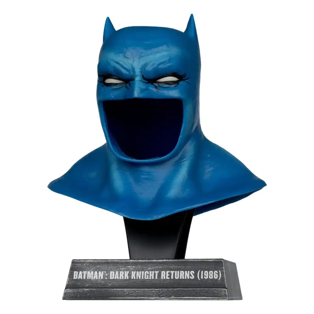 The Dark Knight Returns DC Direct Mini Replica 1/3 Batman Cowl 19 cm, Mini Replika 1/3 Batmanovy Kukly fotografii produktu