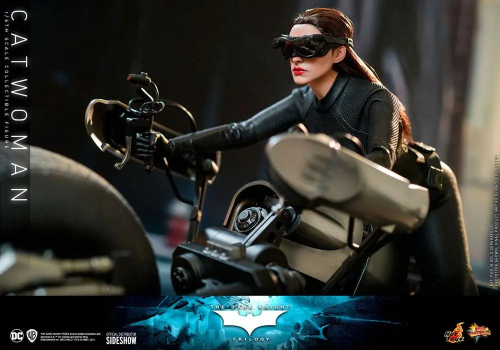 The Dark Knight Trilogy Movie Masterpiece akční figurka 1/6 Catwoman 29 cm fotografii produktu