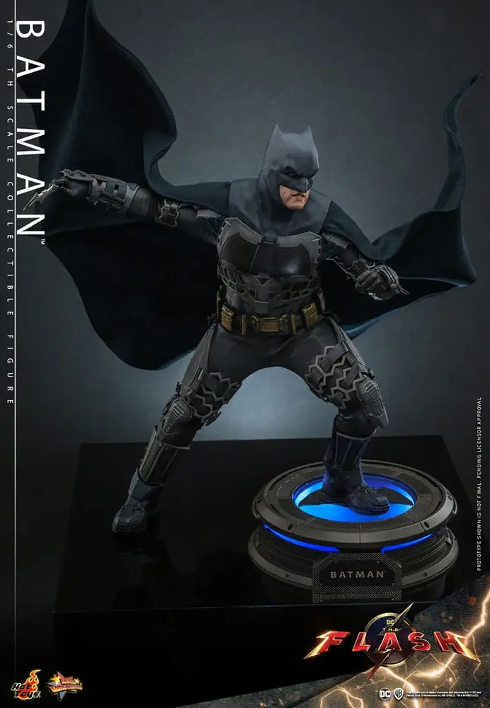 The Flash Movie Masterpiece akční figurka 1/6 Batman 30 cm fotografii produktu