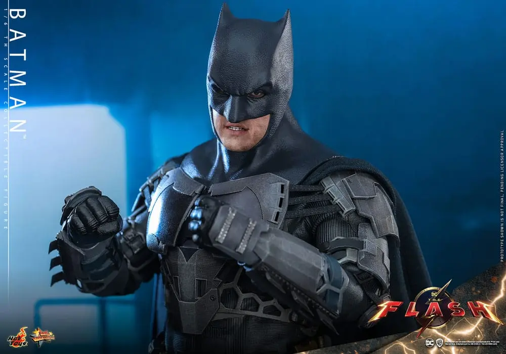 The Flash Movie Masterpiece akční figurka 1/6 Batman 30 cm fotografii produktu