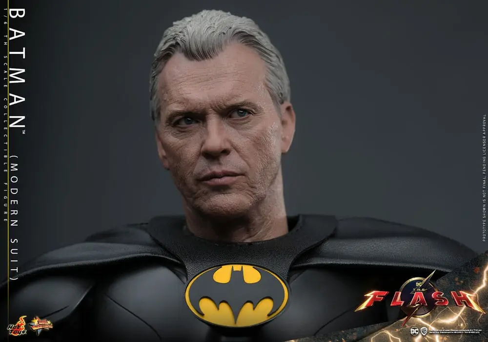The Flash Movie Masterpiece akční figurka 1/6 Batman (Modern Suit) 30 cm fotografii produktu