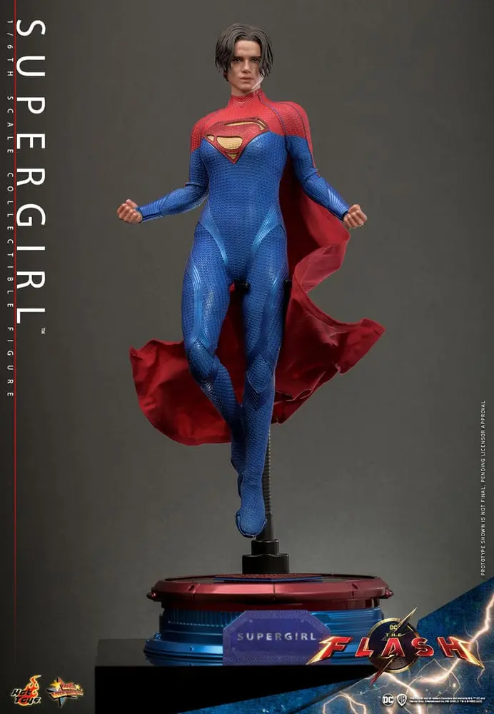 The Flash Movie Masterpiece Akční figurka 1/6 Supergirl 28 cm fotografii produktu