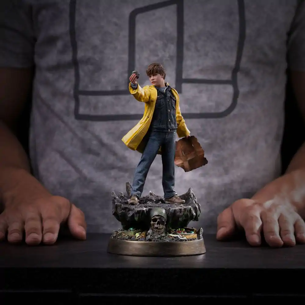 The Goonies Art Scale Soška v měřítku 1/10 Mikey Walsh (40th anniversary) 21 cm fotografii produktu