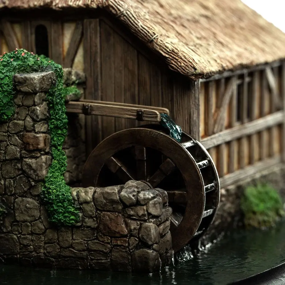 The Hobbit: An Unexpected Journey Hobbiton Mill & Bridge Environment 31 x 17 cm Prostředí Mlýna a Mostu fotografii produktu