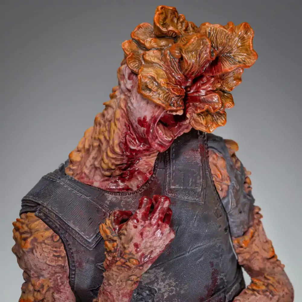The Last of Us Part II PVC Socha Ellie s lukem 22 cm fotografii produktu