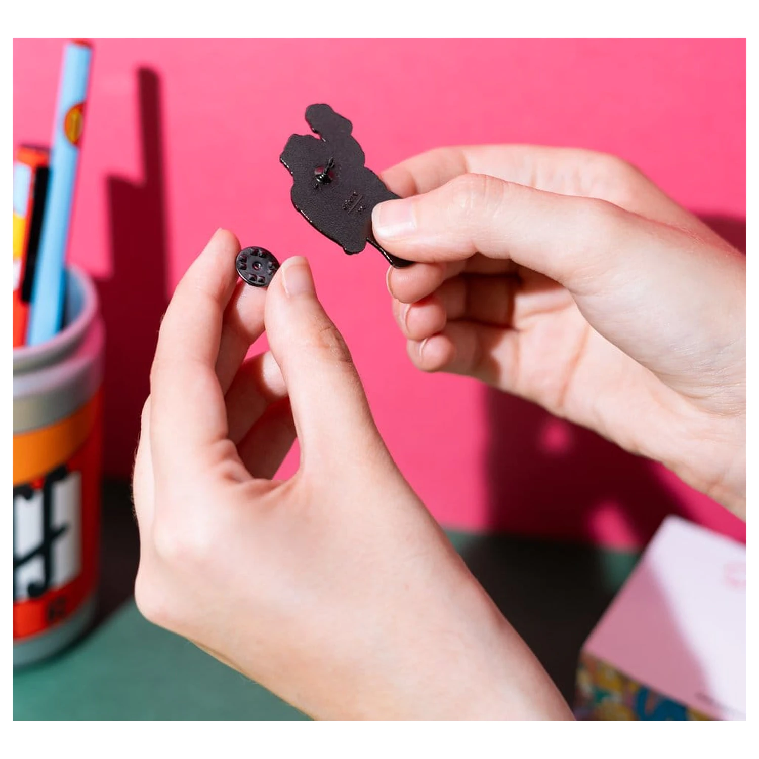 The Simpsons Pin Badges Set 4 kusy Hospoda U Vočka fotografii produktu