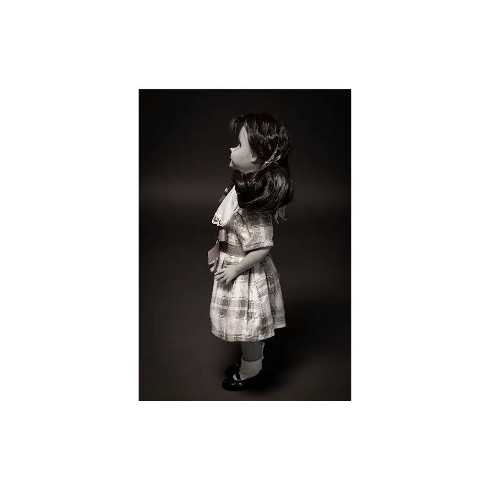 The Twilight Zone Prop Replika 1/1 Mluvící Tina panenka 53 cm fotografii produktu