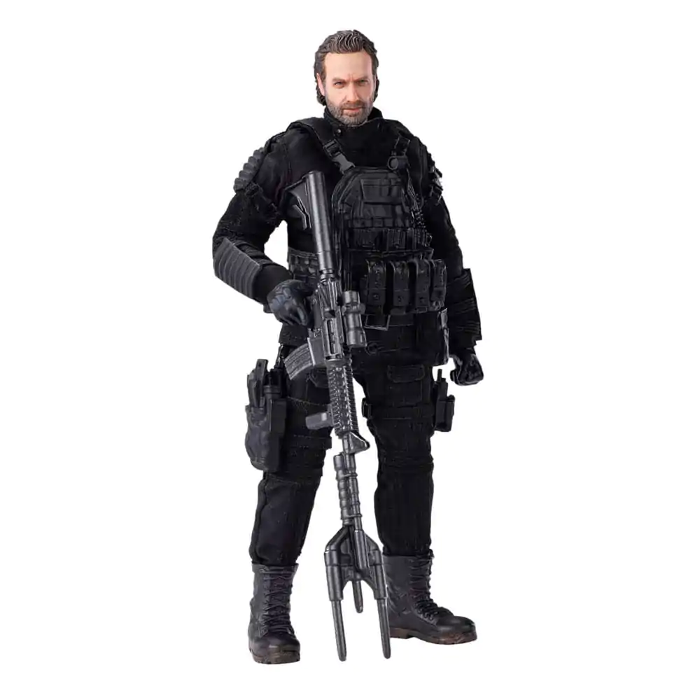 The Walking Dead: The Ones Who Lived Exquisite Super Series Akční figurka 1/12 Rick 16 cm fotografii produktu