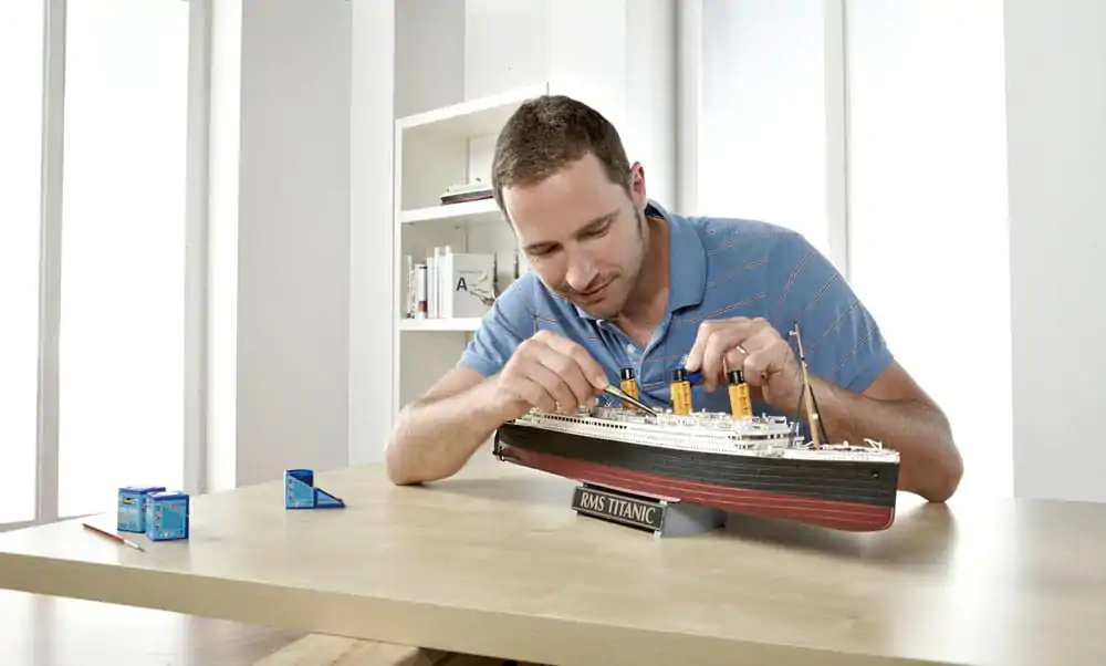 Titanic Modelová stavebnice Dárková sada 1/400 R.M.S. Titanic 100th Anniversary Edition 67 cm fotografii produktu