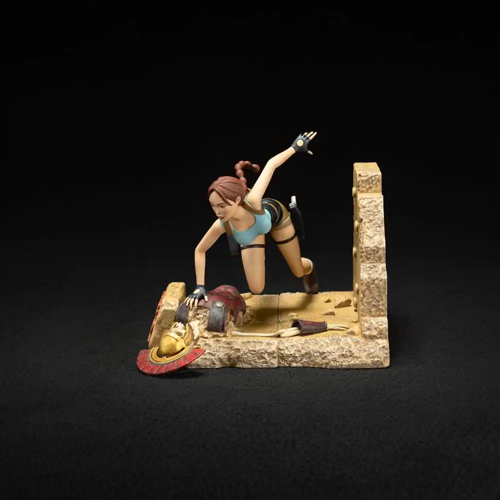 Tomb Raider 1996 PVC Socha Lara Croft Classic Era 17 cm fotografii produktu