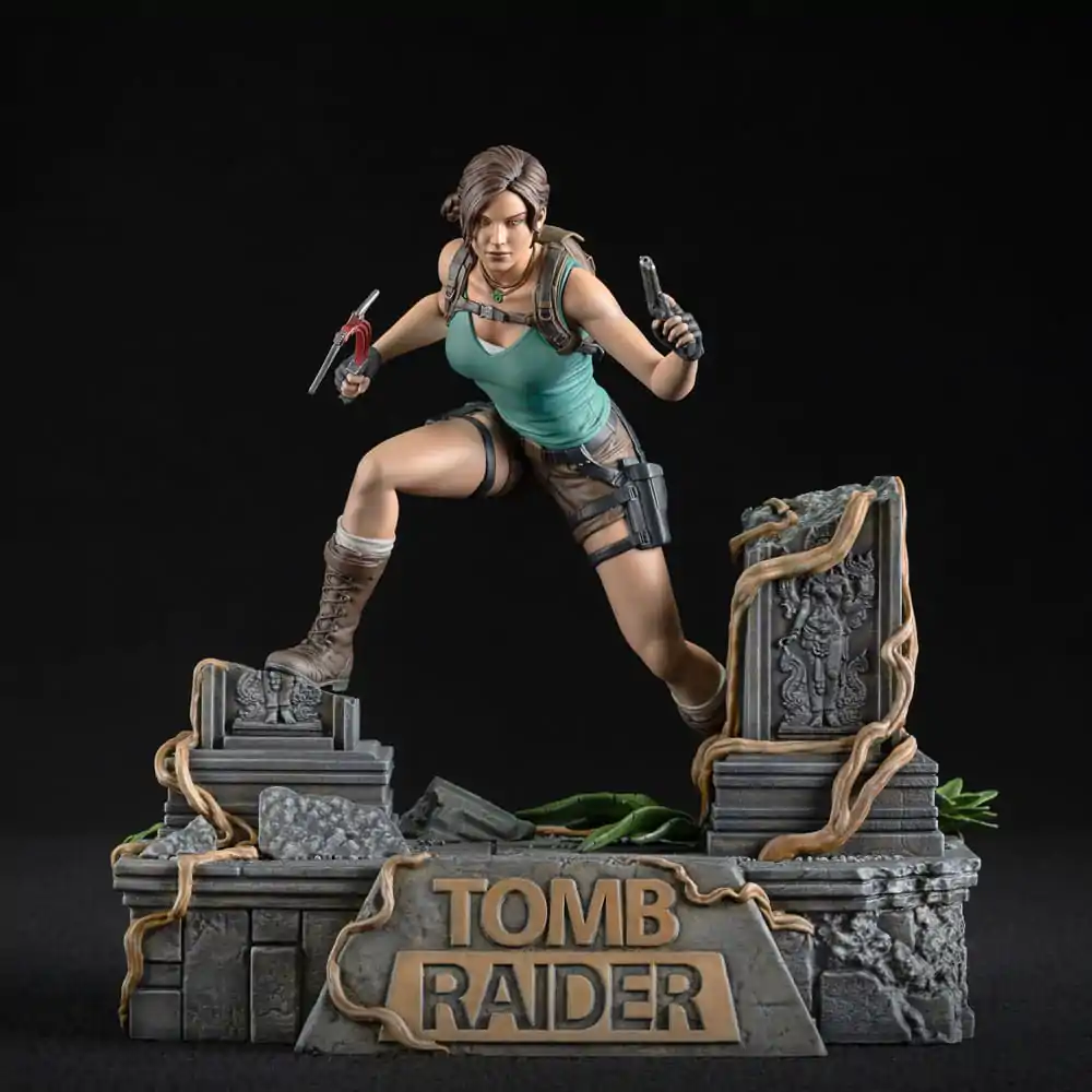 Tomb Raider PVC Soška Lara Croft 24 cm fotografii produktu