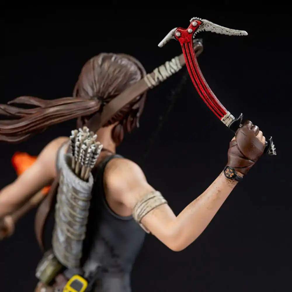 Tomb Raider PVC Socha Lara Croft Survivor Era 33 cm fotografii produktu