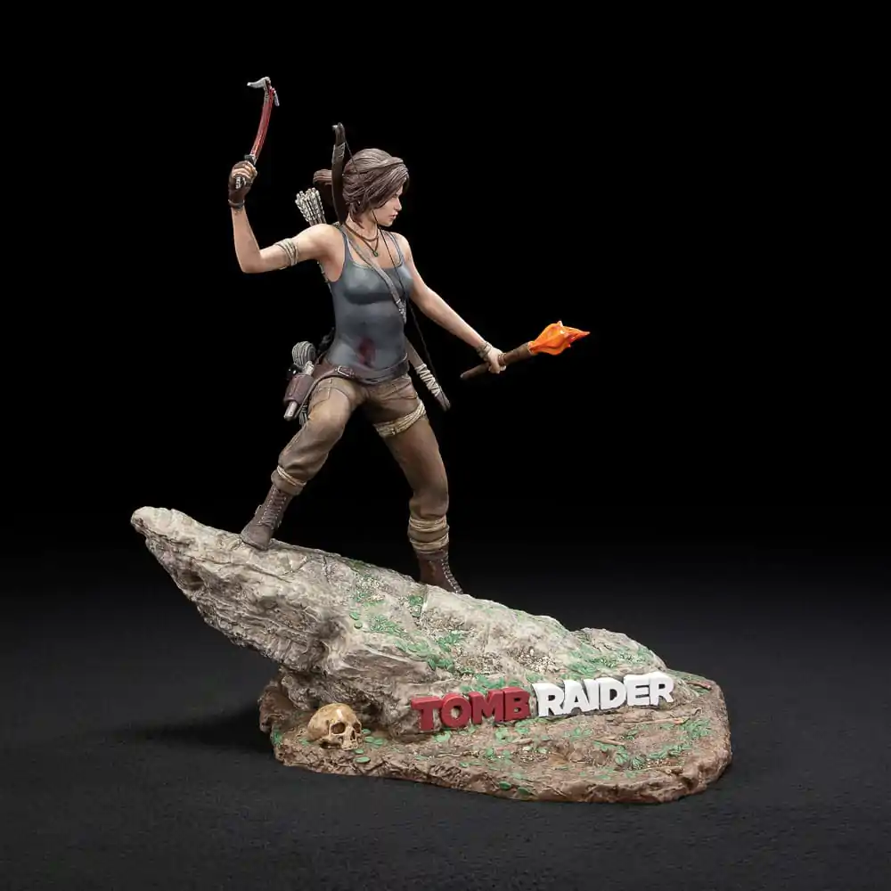 Tomb Raider PVC Socha Lara Croft Survivor Era 33 cm fotografii produktu