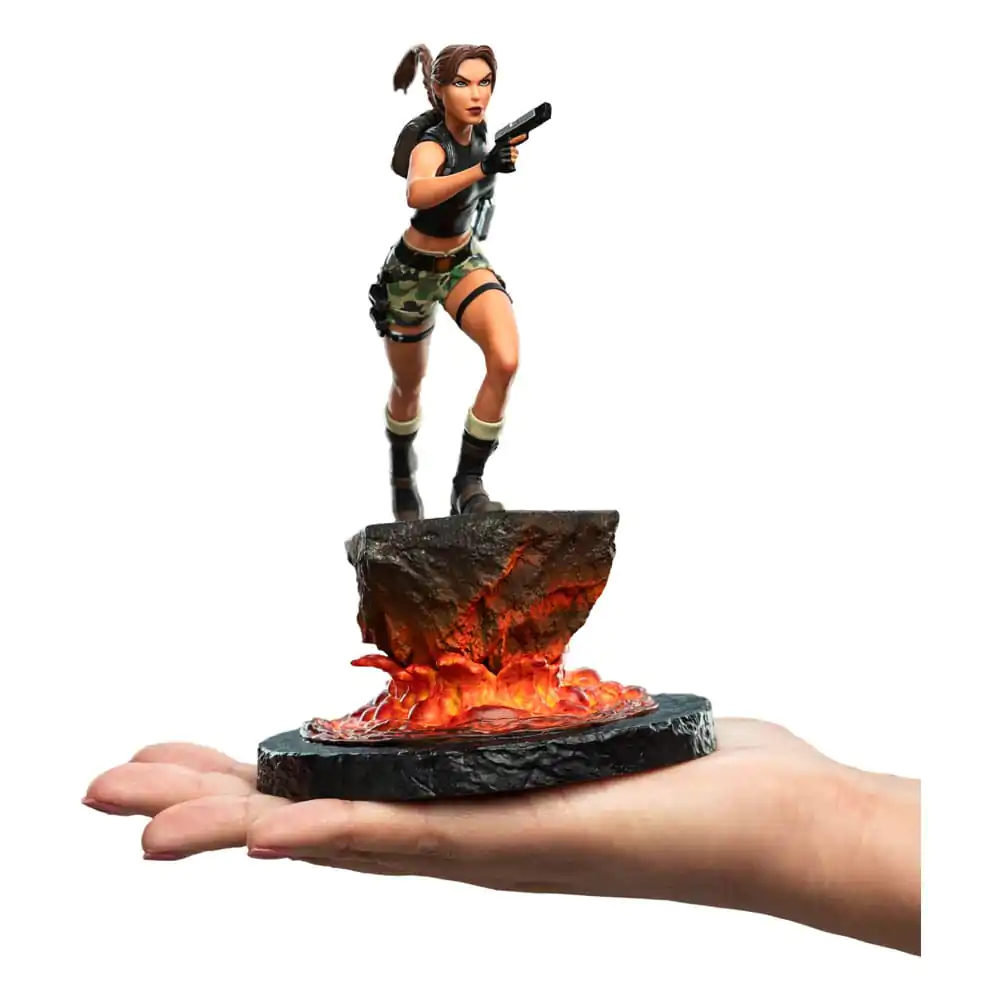 Tomb Raider Mini Soška Lara Croft: The Sanctuary of Flame 18 cm fotografii produktu