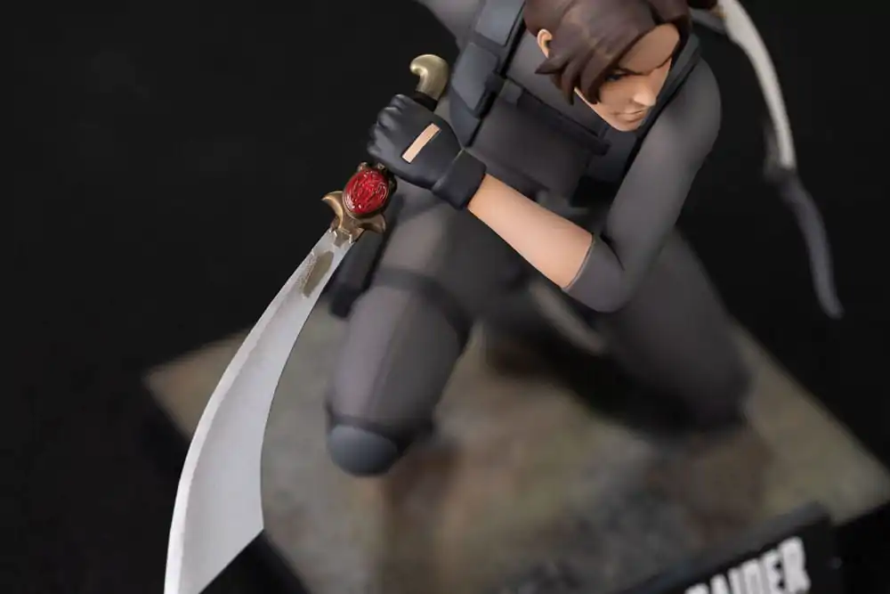 Tomb Raider PVC Socha Legenda o Lara Croft 19 cm fotografii produktu