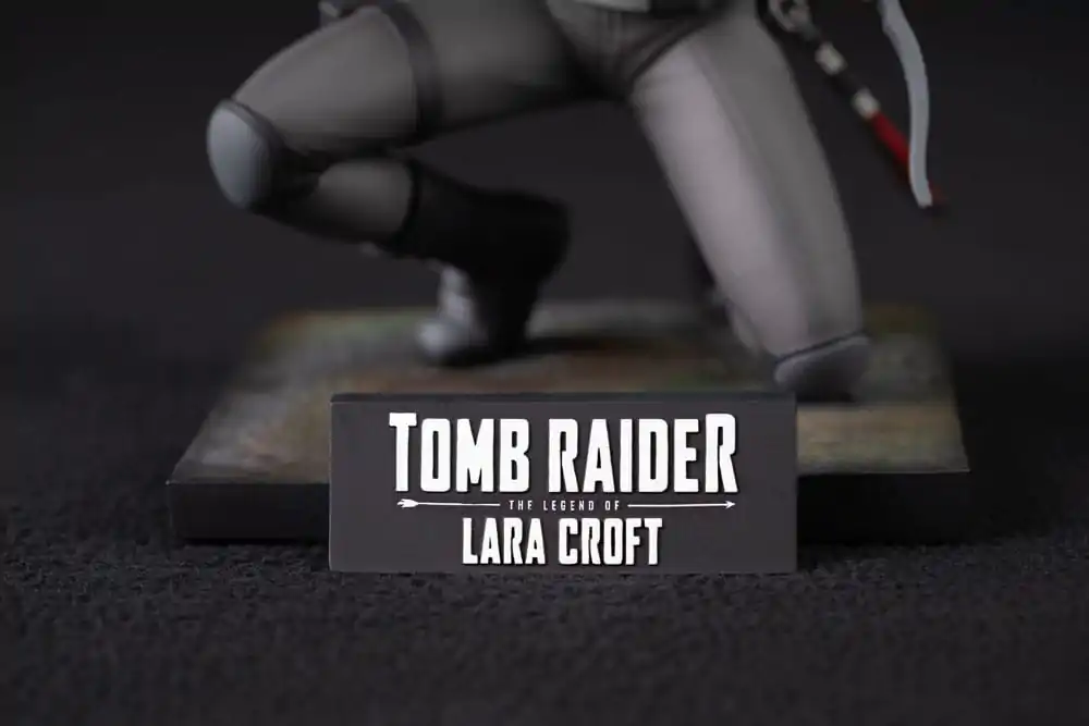 Tomb Raider PVC Socha Legenda o Lara Croft 19 cm fotografii produktu