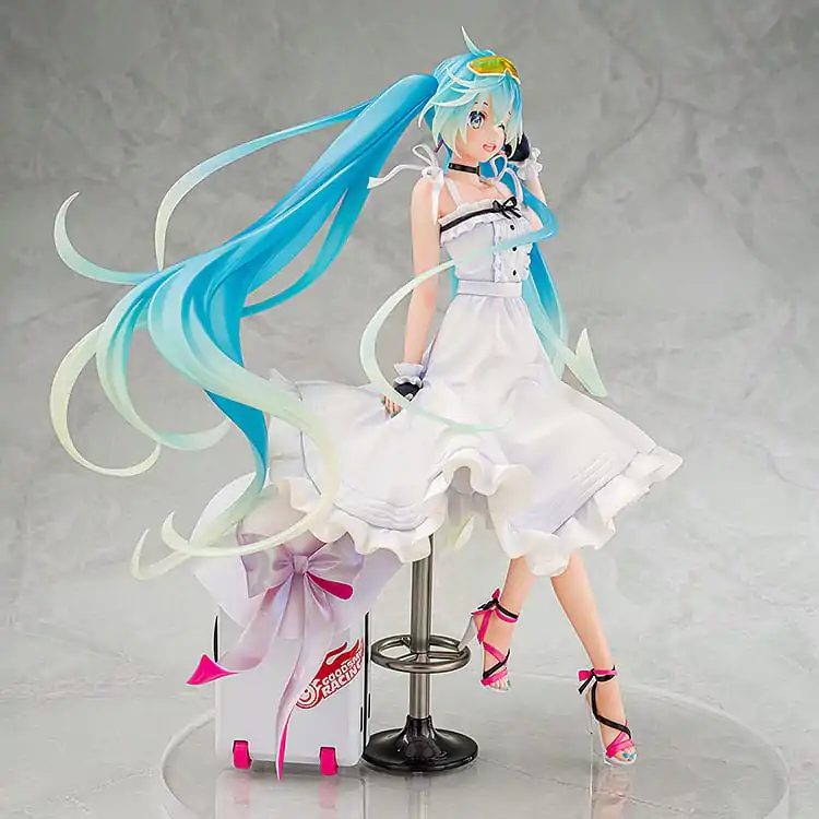 Hatsune Miku GT Project Originální PVC Soška 1/7 Vacation Style Ver. 24 cm fotografii produktu