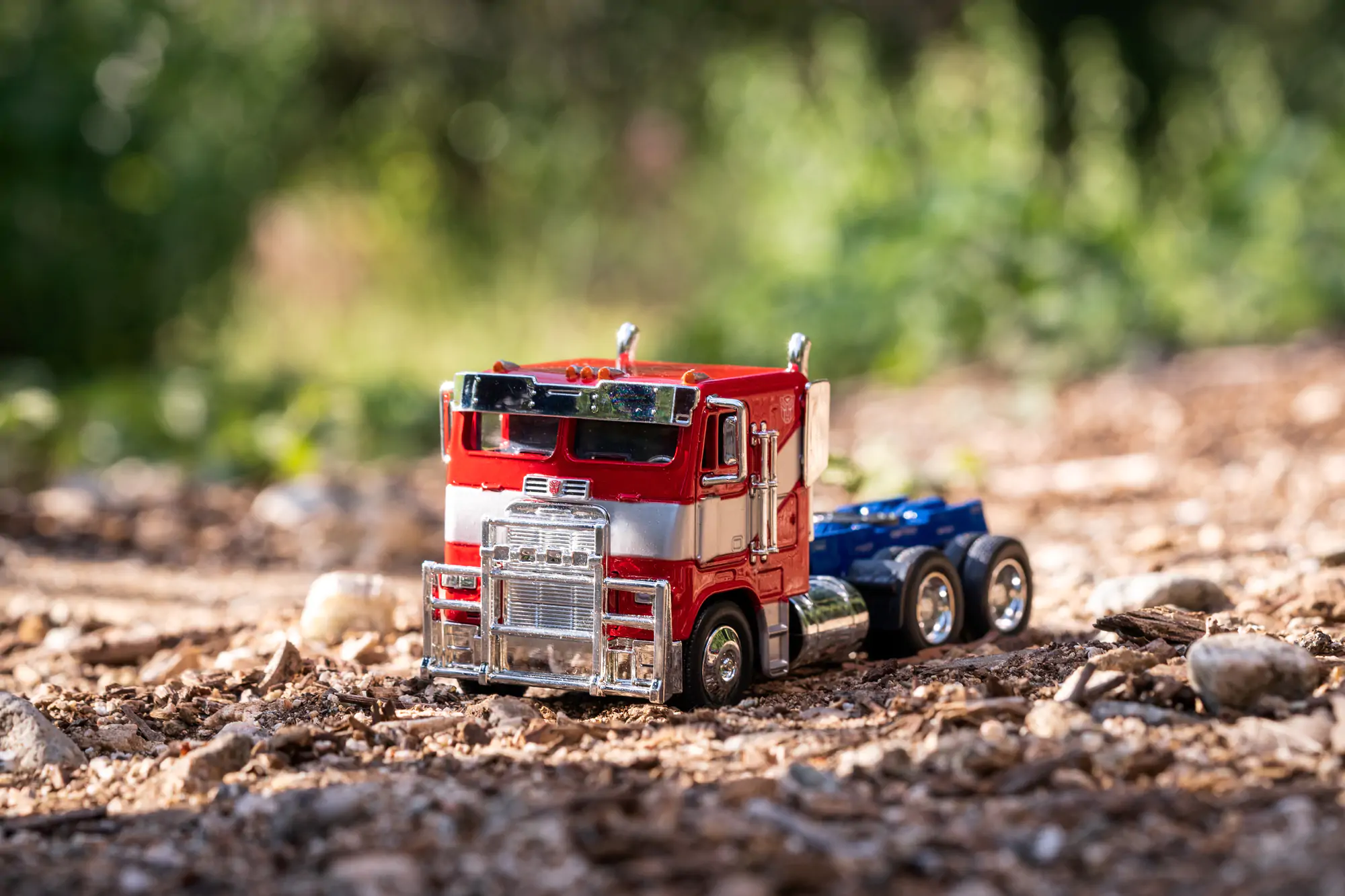 Transformers Diecast Model 1/32 T7 Optimus Prime Nákladní auto fotografii produktu