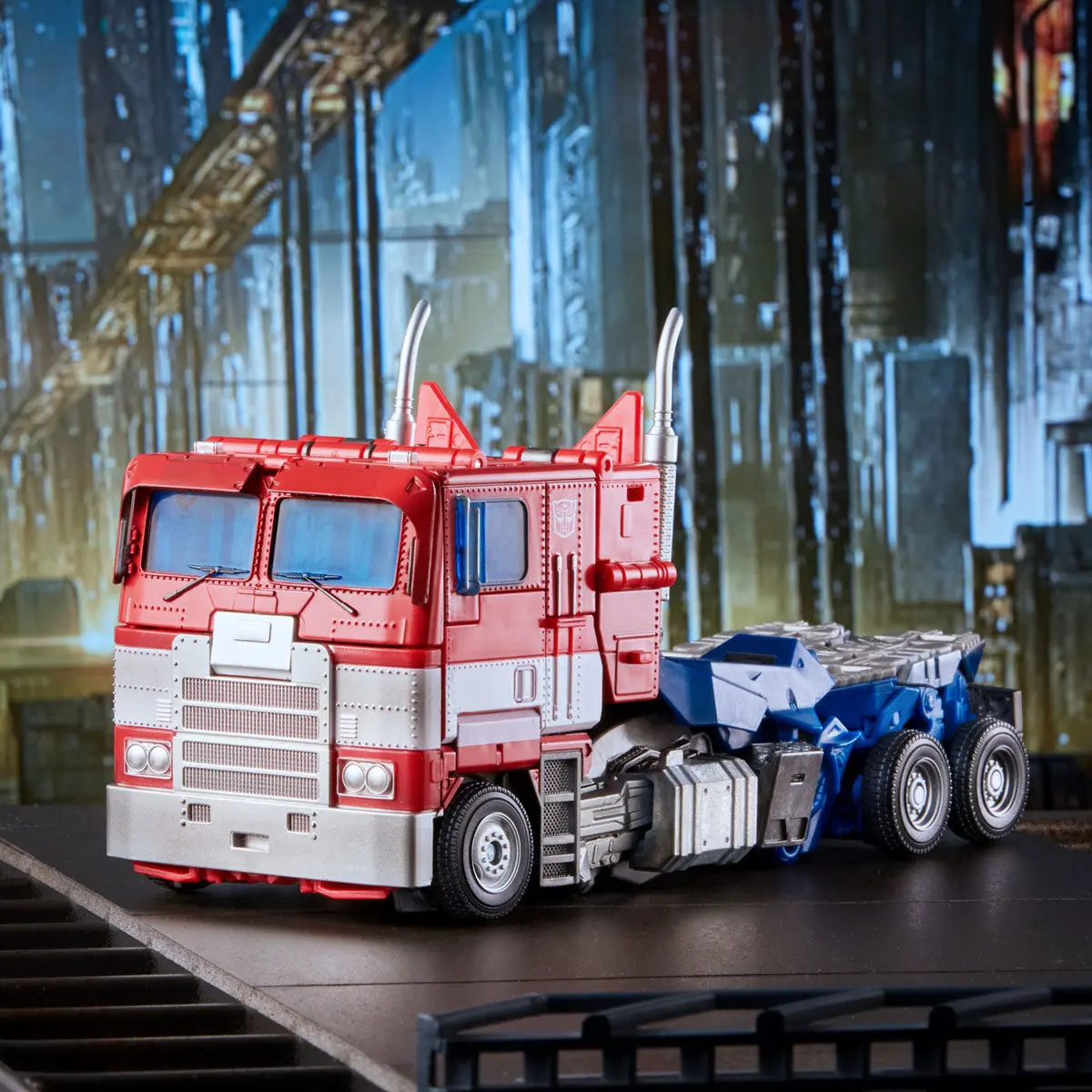 Transformers Move Masterpiece Bumblebee Optimus Prime 27 cm fotografii produktu
