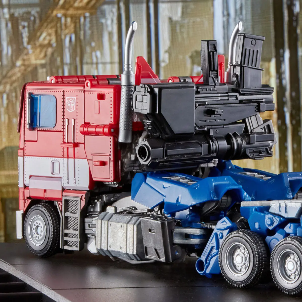 Transformers Move Masterpiece Bumblebee Optimus Prime 27 cm fotografii produktu