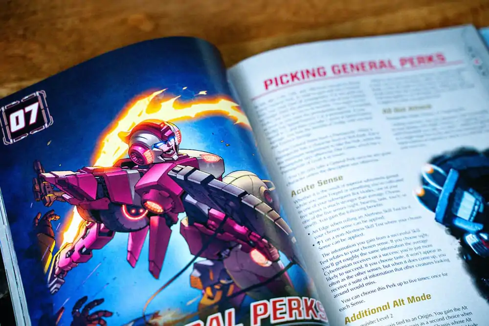 Transformers RPG Core Rulebook *Anglická verze* fotografii produktu