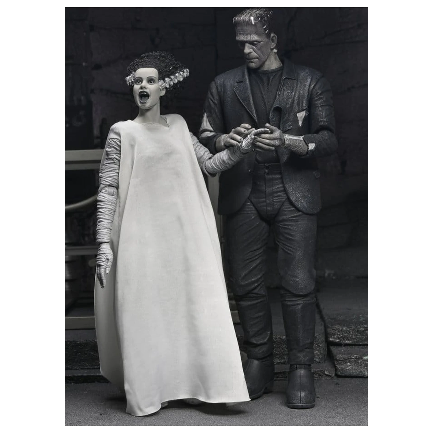 Universal Monsters 2-Pack Akční figurka Bride of Frankenstein 90th Anniversary The Monster & His Mate (B&W) 18 cm fotografii produktu