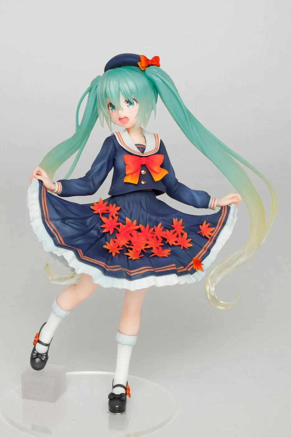 Vocaloid PVC soška Hatsune Miku 3rd Season Autumn Ver. (re-sales) 18 cm fotografii produktu