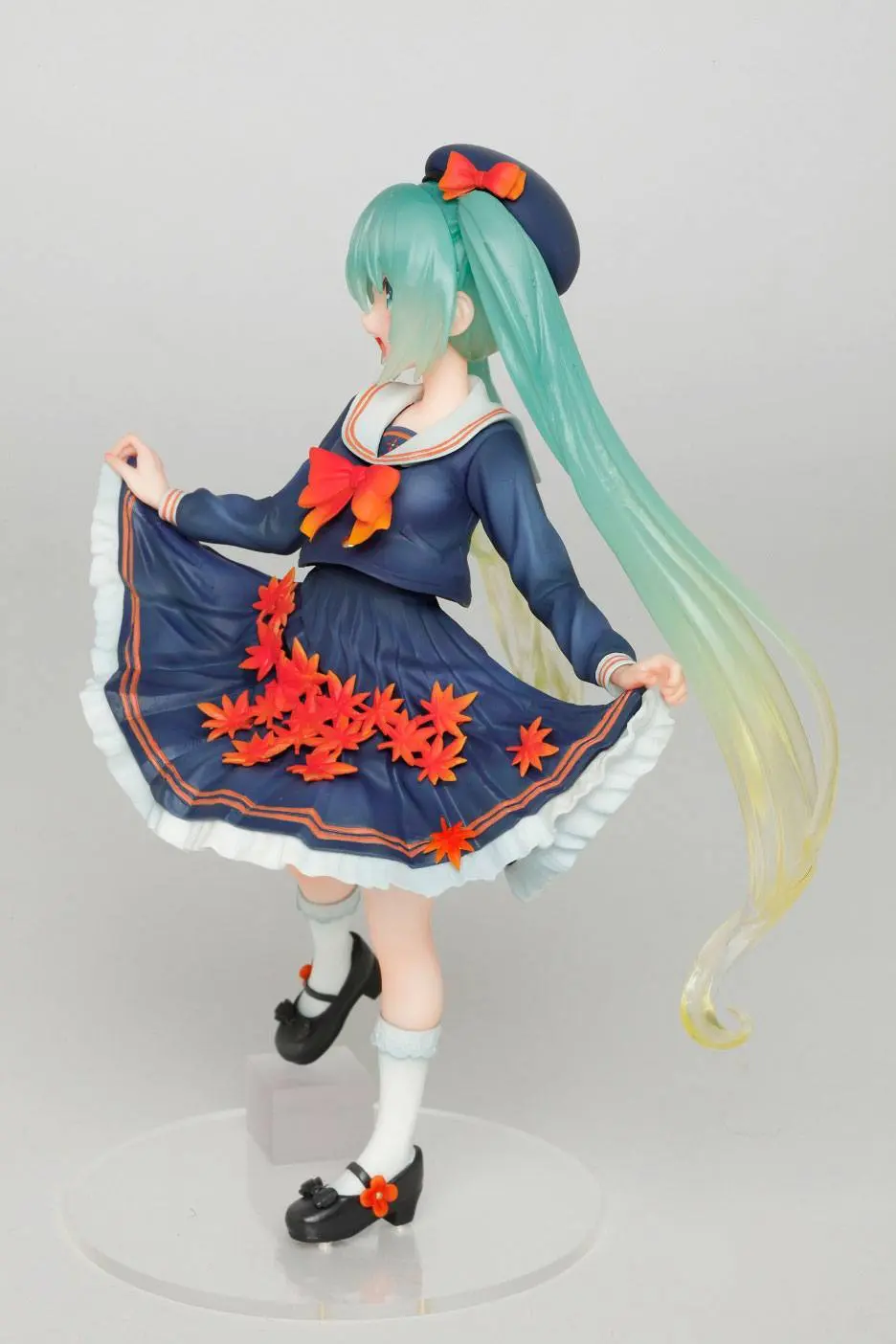 Vocaloid PVC soška Hatsune Miku 3rd Season Autumn Ver. (re-sales) 18 cm fotografii produktu