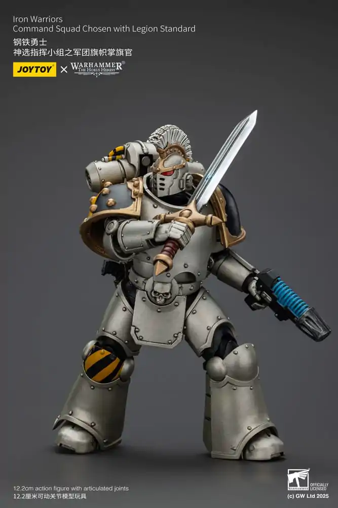 Warhammer The Horus Heresy Akční figurka 1/18 lron Warriors Command Squad Chosen with Legion Standard 12 cm fotografii produktu
