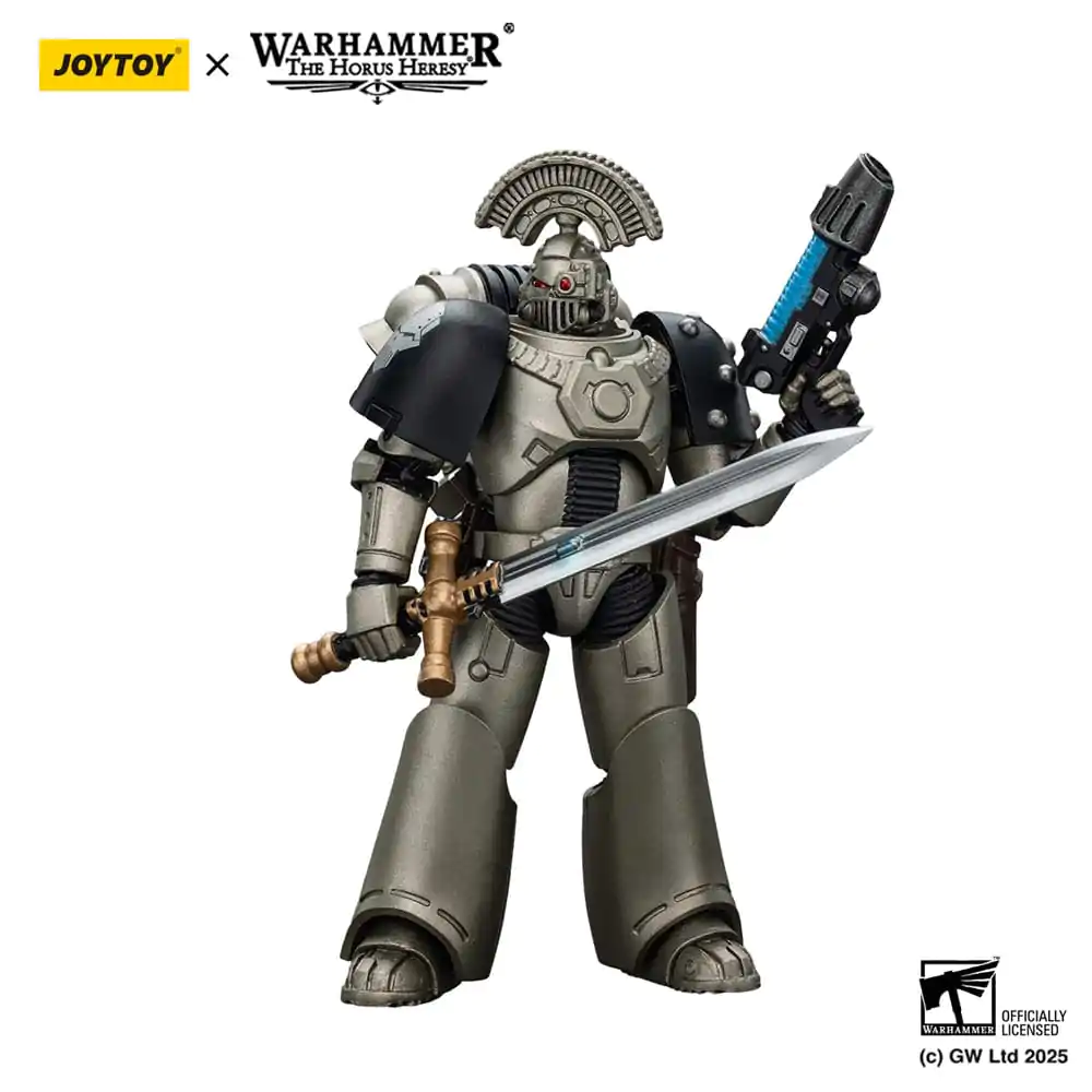 Warhammer The Horus Heresy Akční figurka 1/18 Iron Warriors MKVI Tactical Sergeant with Power Sword and Plasma Pistol 12 cm fotografii produktu