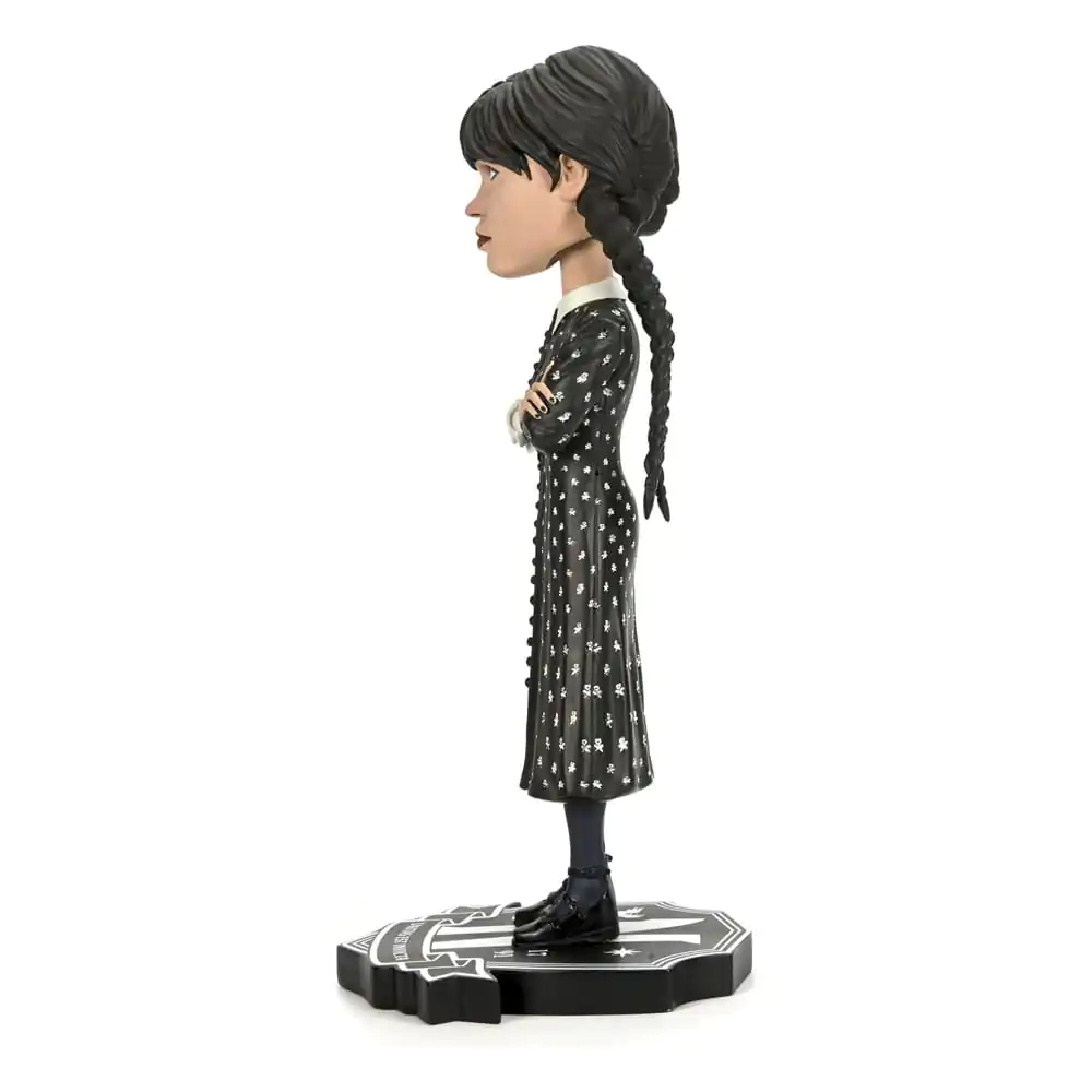 Wednesday Head Knocker Bobble-Head Wednesday Addams 21 cmStředa kývající se figurka Wednesday Addams 21 cm fotografii produktu